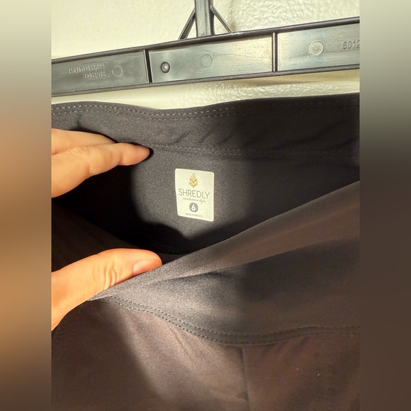 Shredly // Limitless - Stretch Waistband High-Rise Pant : Noir - Picture 5 of 10